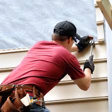 How To Choose The Right Materials for Your Siding Installation in 'Calhoun Falls, SC